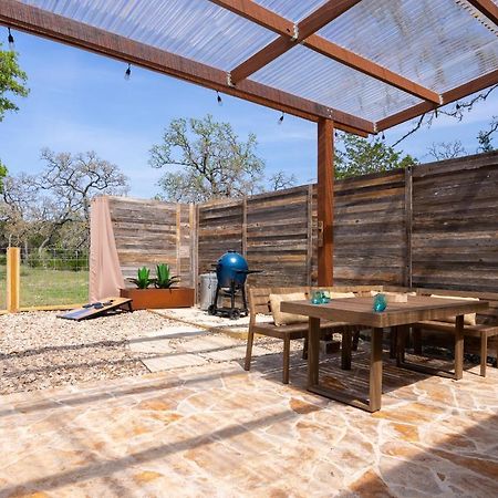 Romantic Tiny Luxury Retreat W Heated Pool, Sauna N Outdoor Shower In Wimberley 10 Acres Exteriör bild
